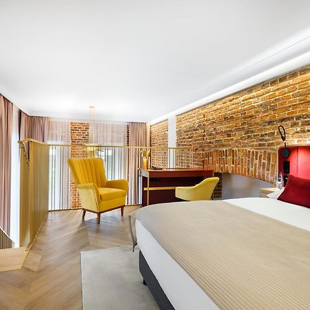 קרקוב Golden Queen Deluxe Jacuzzi Apartments - Old Town מראה חיצוני תמונה