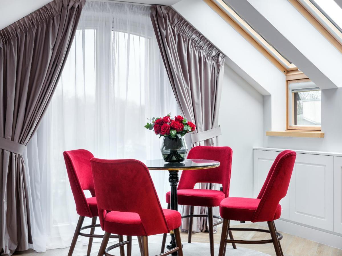 קרקוב Golden Queen Deluxe Jacuzzi Apartments - Old Town מראה חיצוני תמונה