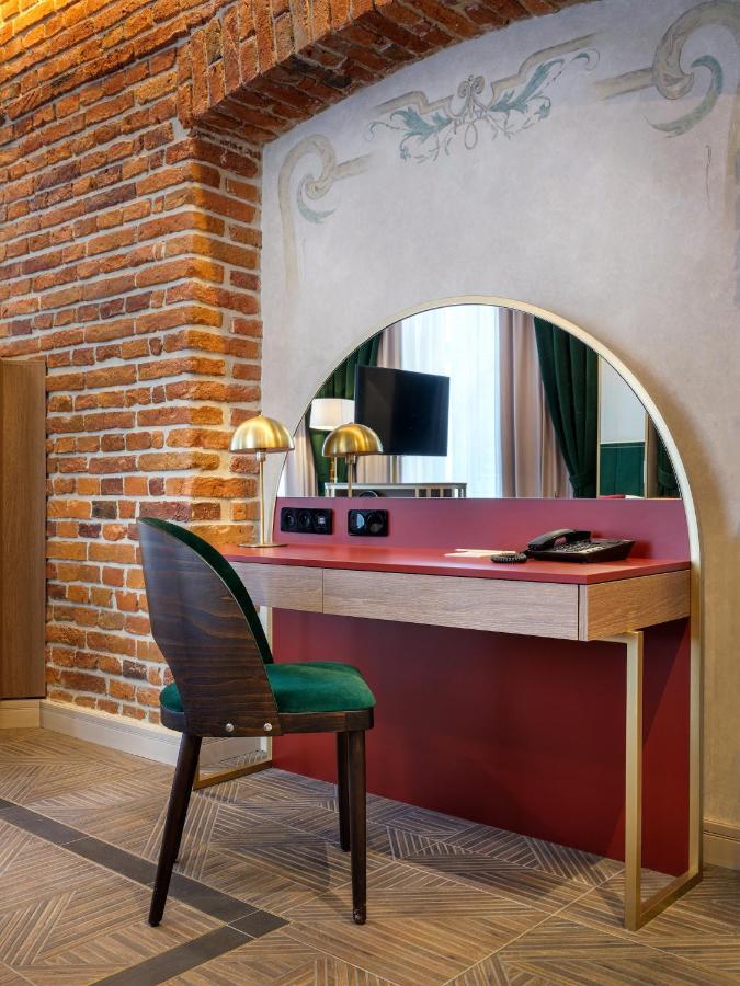 קרקוב Golden Queen Deluxe Jacuzzi Apartments - Old Town מראה חיצוני תמונה